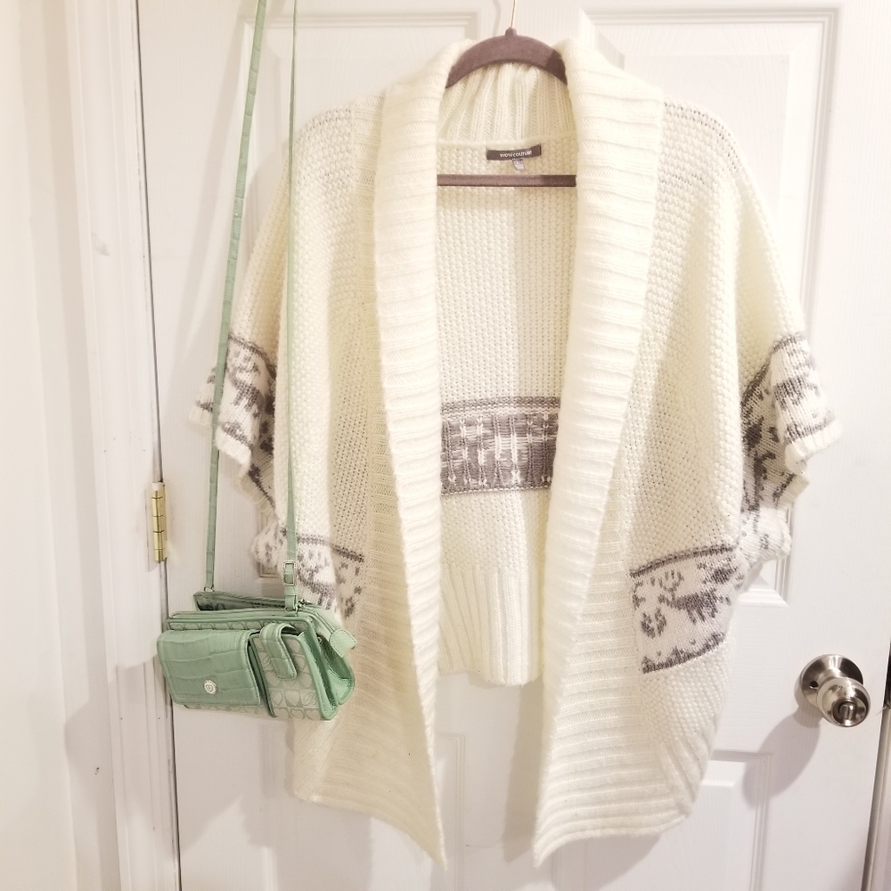 WOW CULTURE Vintage Embroidered Cardigan with Cute Reindeer Patterns